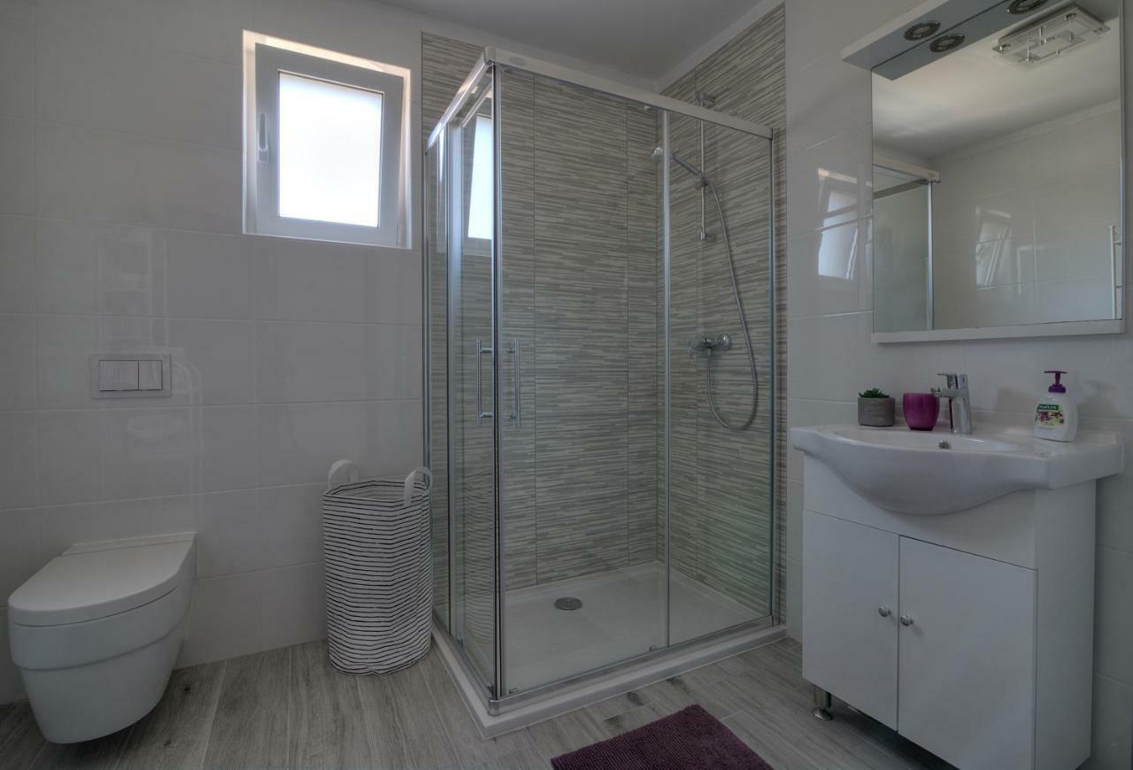 Apartment Franko Senj  Bagian luar foto