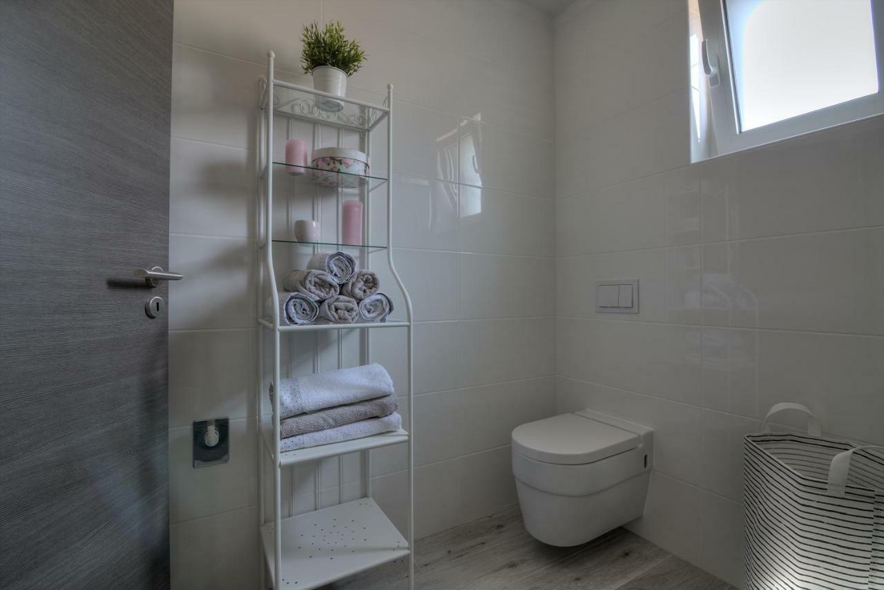 Apartment Franko Senj  Bagian luar foto